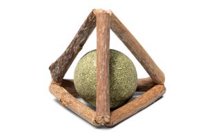 TRIOL Natural Игрушка для кошек из мататаби "Треугольник с кошачьей мятой", 50мм